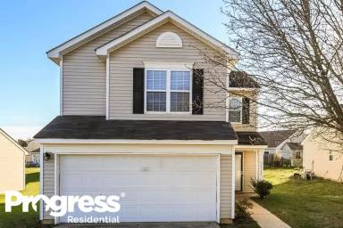 Main picture of 10305 Green Hedge Ave
