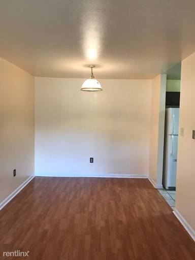 Main picture of 701 S College Rd