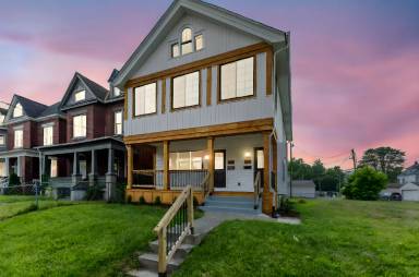 Main picture of 315 Taylor Ave