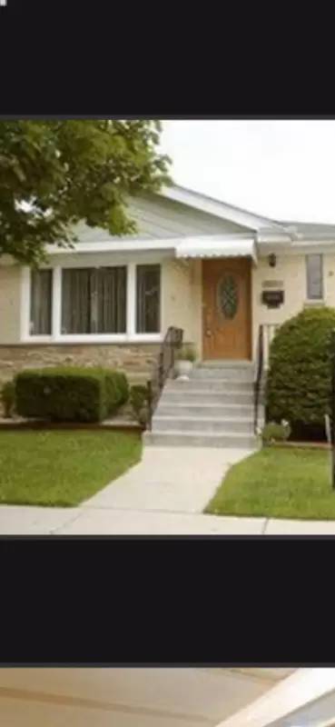 Main picture of 5501 N Mobile Ave