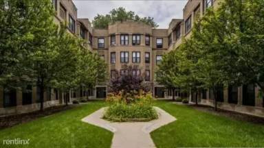 Main picture of 5612 S Wabash Ave