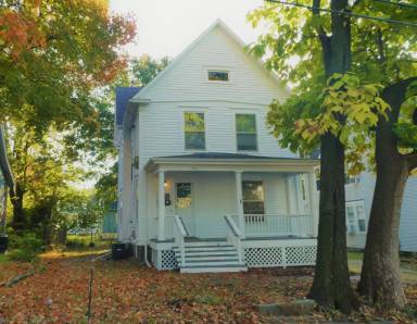 Main picture of 402 N 8th St