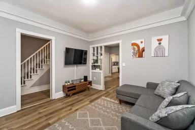 Main picture of 528 Prospect Ave