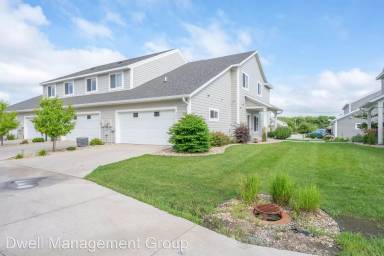Main picture of 5079 56th St NW