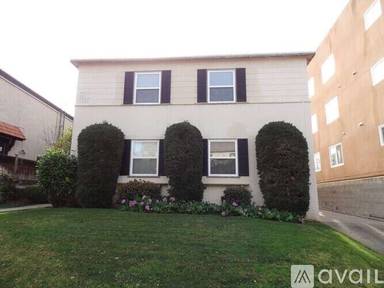 Main picture of 10620 Holman Ave