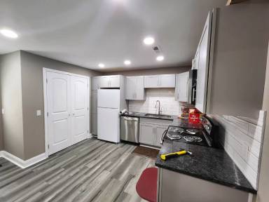 Main picture of 528 Broad St