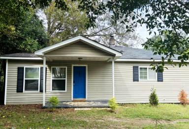 Main picture of 1500 W Walnut Ave