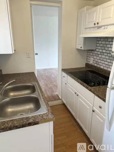 Main picture of 4213 Marzo St