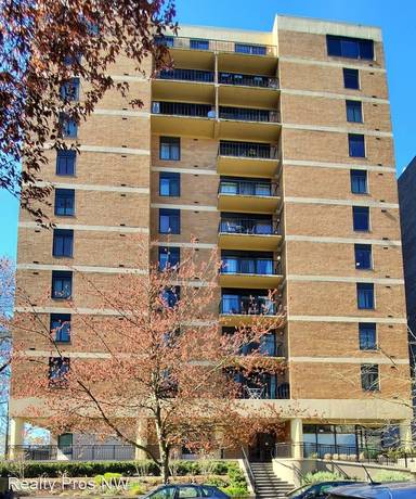 Main picture of 1300 University Condominiums