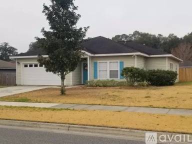 Main picture of 484 NW 232nd Ter