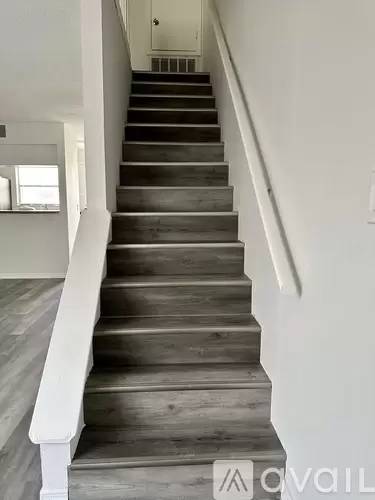 Main picture of 1406 Montana Ave