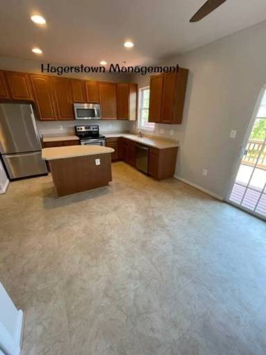 Main picture of 18319 Roy Croft Dr