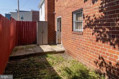 Main picture of 443 20th St NE