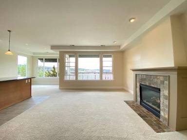 Main picture of 224 5th Ave