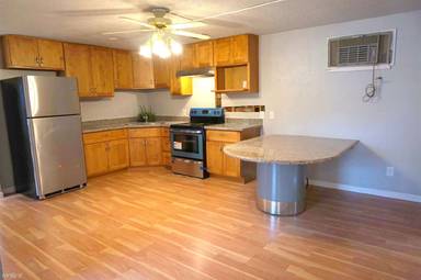 Main picture of 1205 6th Ave