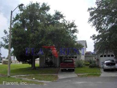 Main picture of 3209 Parkside Ct