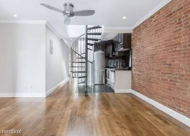 Main picture of 653 9th Ave
