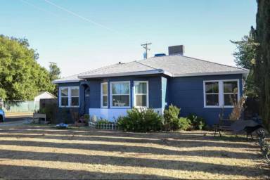 Main picture of 1246 E Fountain Way