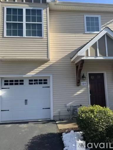 Main picture of 105 Samantha Ln