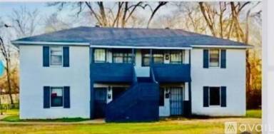 Main picture of 3257 James Hill St