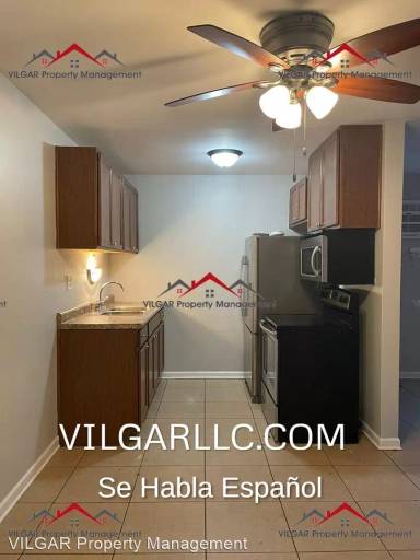 Main picture of 8841 Schneider Ave