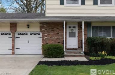 Main picture of 38276 Poplar Dr