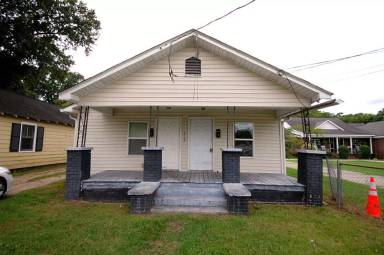 Main picture of 713 S Slocumb St