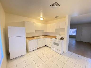 Main picture of 4376 Bramblewood St