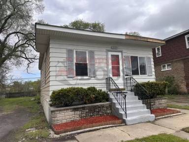 Main picture of 840 W 19th Ave