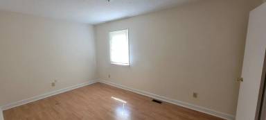 Main picture of 705 S Broad St