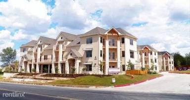 Main picture of Broadstone Ranch at Wolf Pen Creek