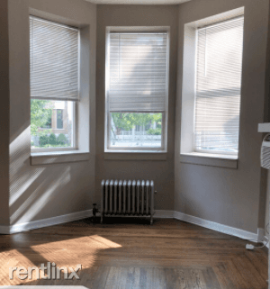 Main picture of 3524 N Marshfield Ave