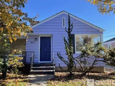 Main picture of 3014 Belvidere Ave SW
