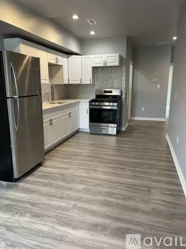 Main picture of 325 Rutherford Ave