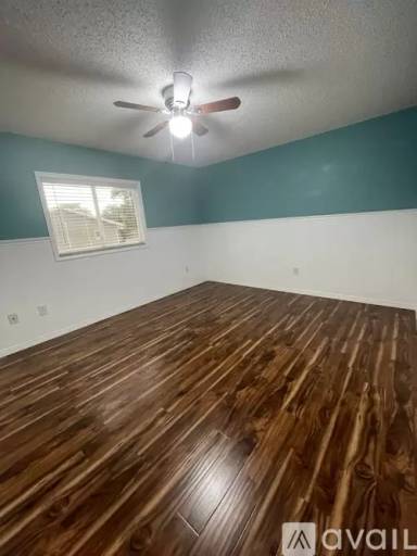 Main picture of 10328 SE 175th Pl
