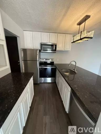Main picture of Salem Plaza Condo