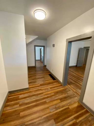 Main picture of 208 Euclid Ave