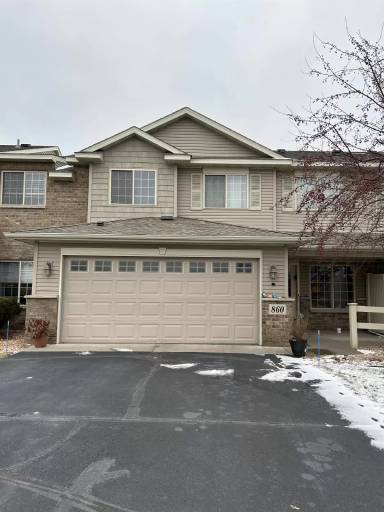 Main picture of 860 Independence Dr