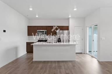 Main picture of 8737 W Millsap Ln
