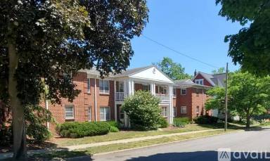 Main picture of 76 Union Ave SE
