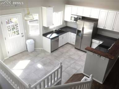 Main picture of 10387 Ross Lake Dr