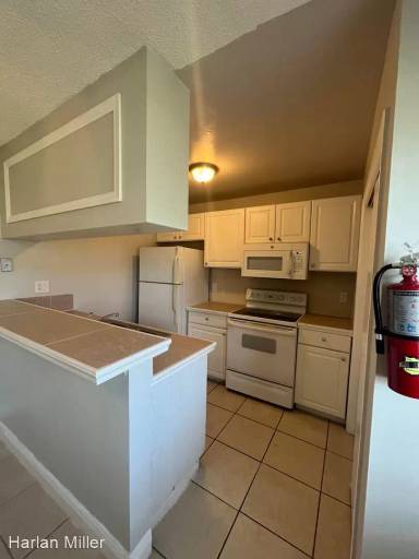 Main picture of 106 E Tiffany Dr