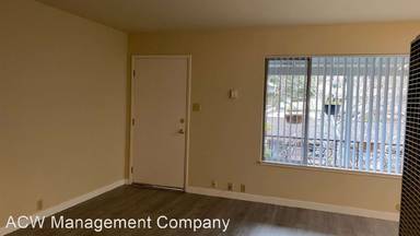 Main picture of 1918 Cooley Ave