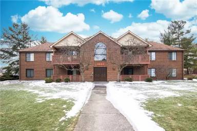 Main picture of 8621 Scenicview Dr