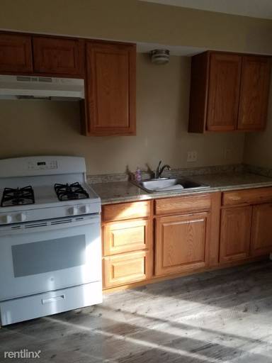 Main picture of 57 Willow Dr