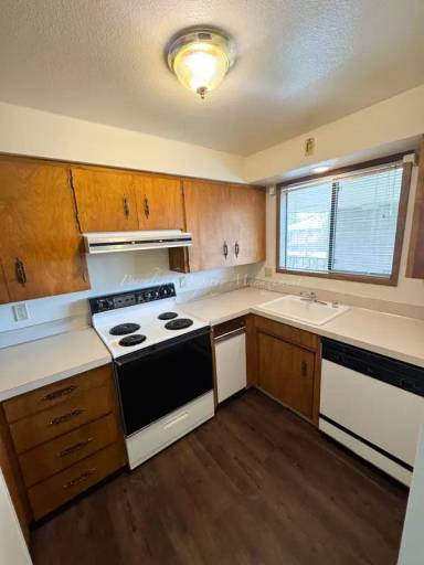 Main picture of La Villa Apartments