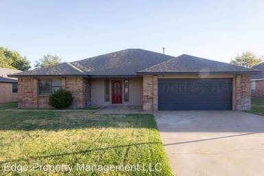 Main picture of 7321 Dukes Pl