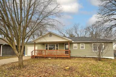Main picture of 506 Hilltop St