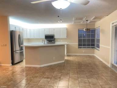 Main picture of 11040 Springfield Pl