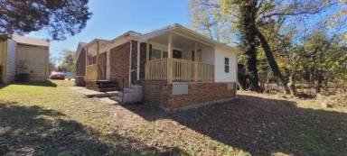 Main picture of 315 St Marks St